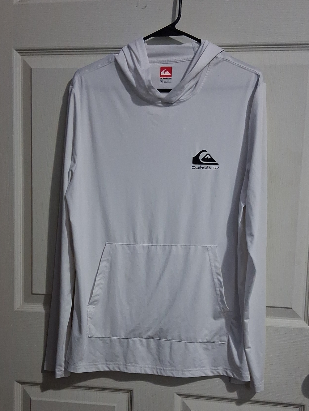 Quiksilver Men’s White Hooded Rash Guard with Chest Logo